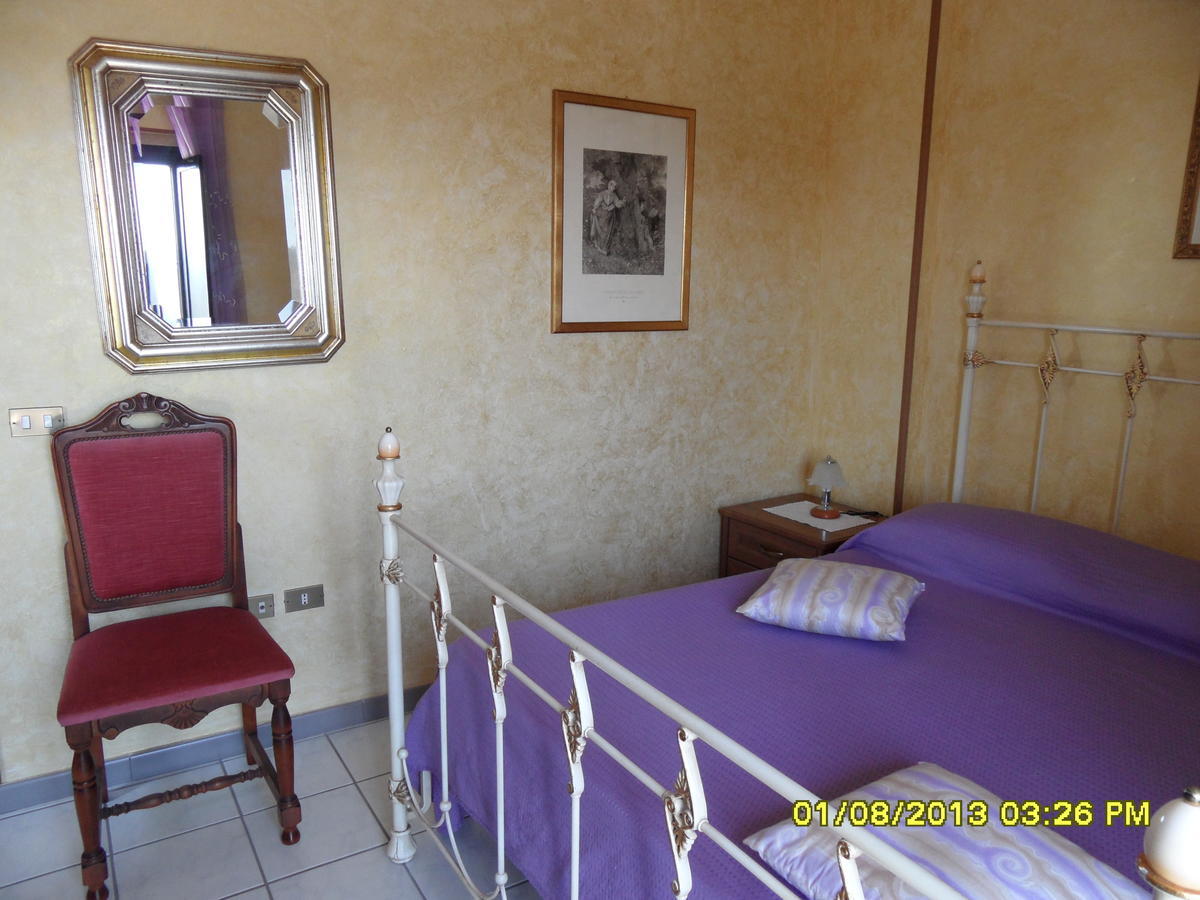 Bed & Breakfast Garrupa Marcellinara Room photo